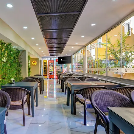 Hotel Miss Cleopatra 2*