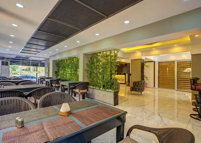 Miss Cleopatra Hotel 2*