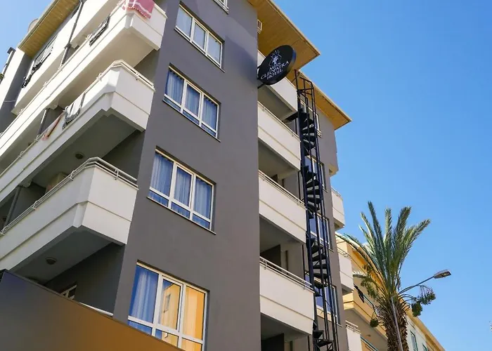 Miss Cleopatra Hotel 2*