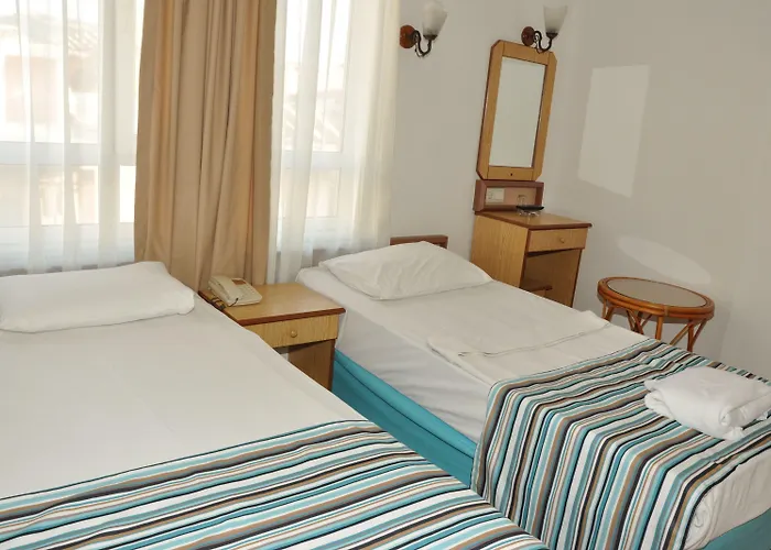 Miss Cleopatra Hotel 2*