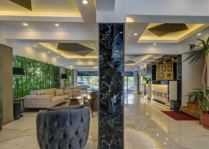 Miss Cleopatra Hotel