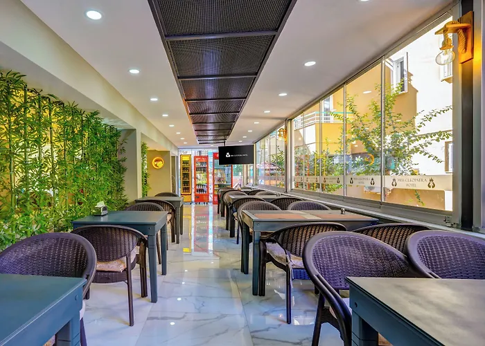 Hotel Miss Cleopatra 2*