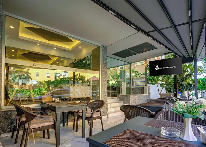 Miss Cleopatra Hotel