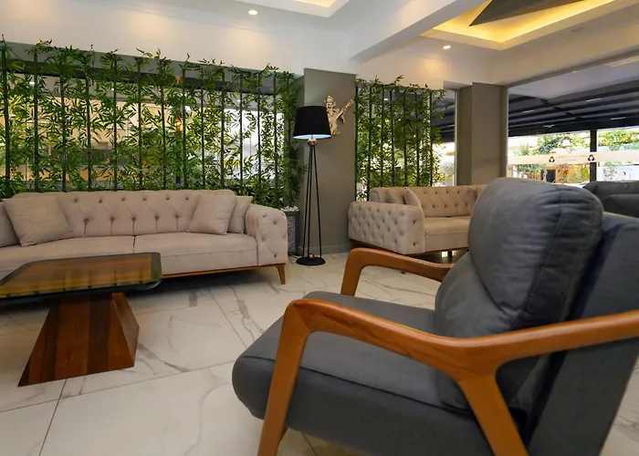 Miss Cleopatra Аланія