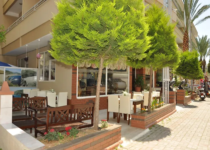 Miss Cleopatra Аланія